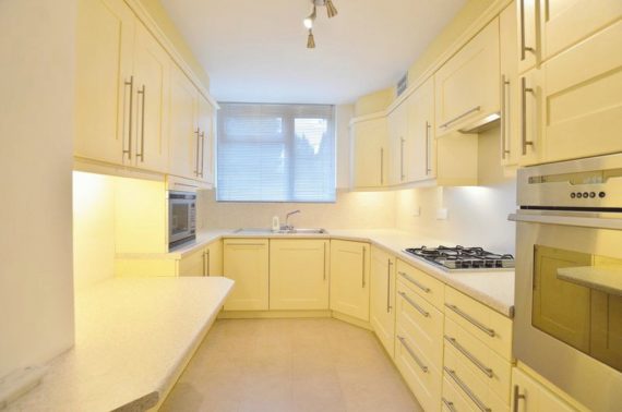 2 Bedroom Flat